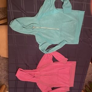 Girls mta sports sweater. Size L 10/12.